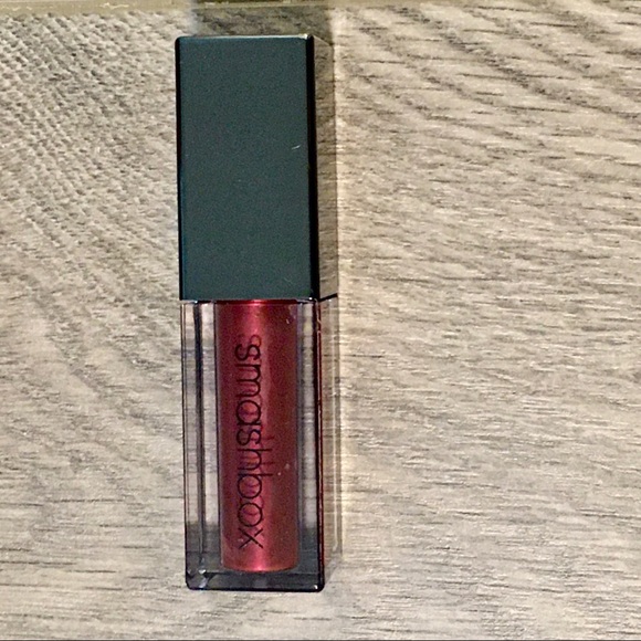New Smashbox Always On Metallic Matte Liquid Lipstick Vino Noir
